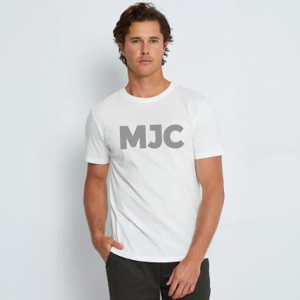 تيشيرت ابيض رياضي