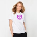 ⁦تيشيرت ابيض نص كم نسائي MJC⁩ - الصورة ⁦2⁩