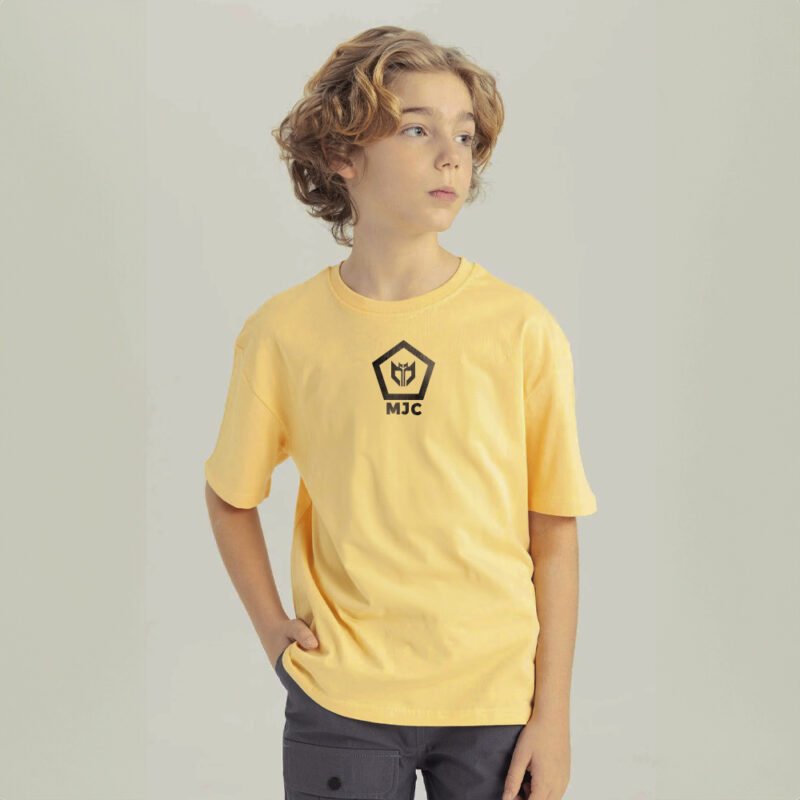 kid yellow t shirt