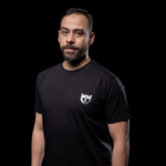 تي شيرت نص كم